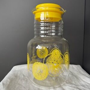 Vintage Pyrex Glass Juice Pitcher Carafe Yellow Lemonade
